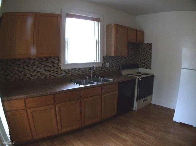 Foto del edificio - 702 Delaware St SE