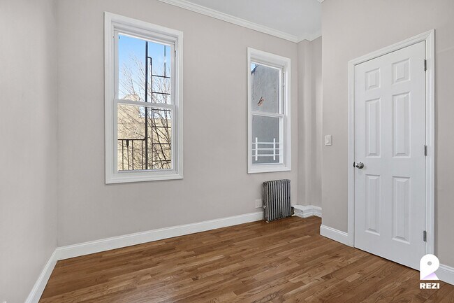Building Photo - 2227 Pitkin Ave