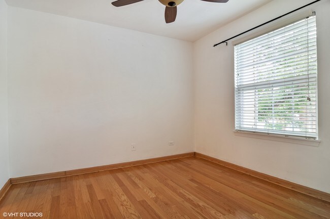 Building Photo - 1251 Wyndham Dr
