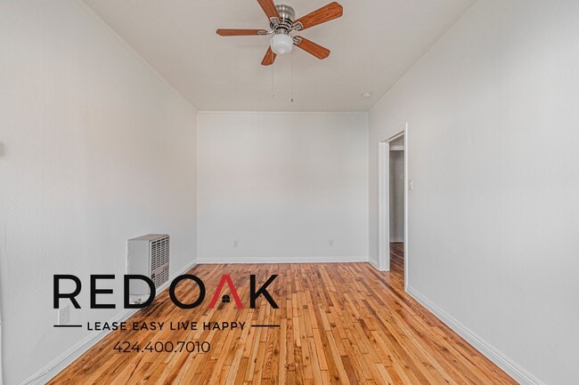 Building Photo - 420 N Coronado St