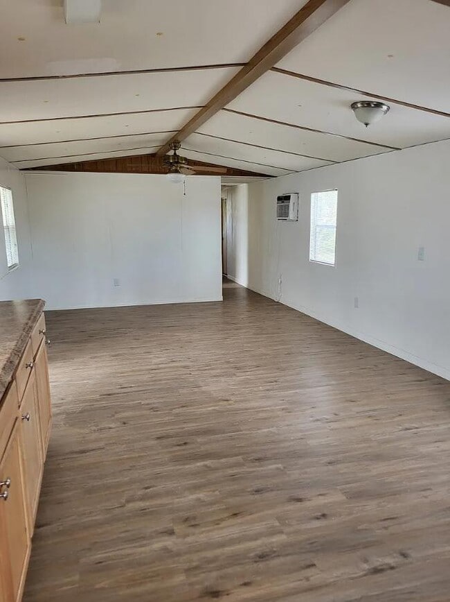 Building Photo - 6727 Saltwater Blvd