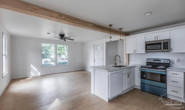 Foto del edificio - 61 E Ensley St