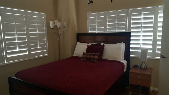 Master Bedroom - 715 N Church St