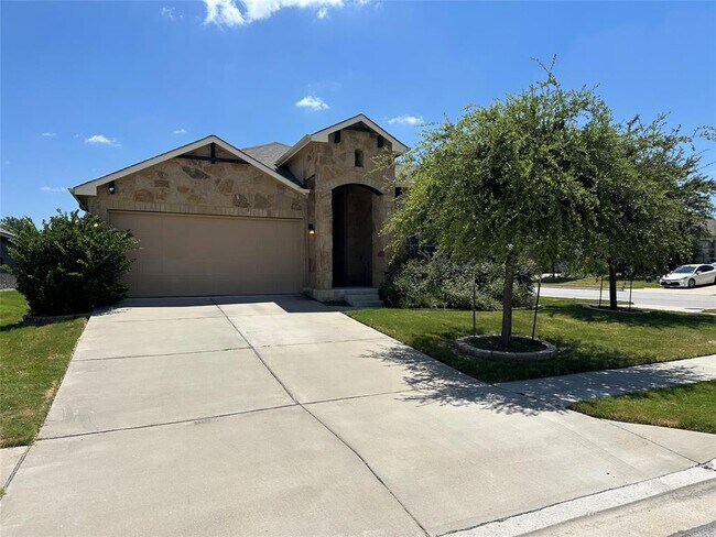 Building Photo - 1919 Mexia Dr