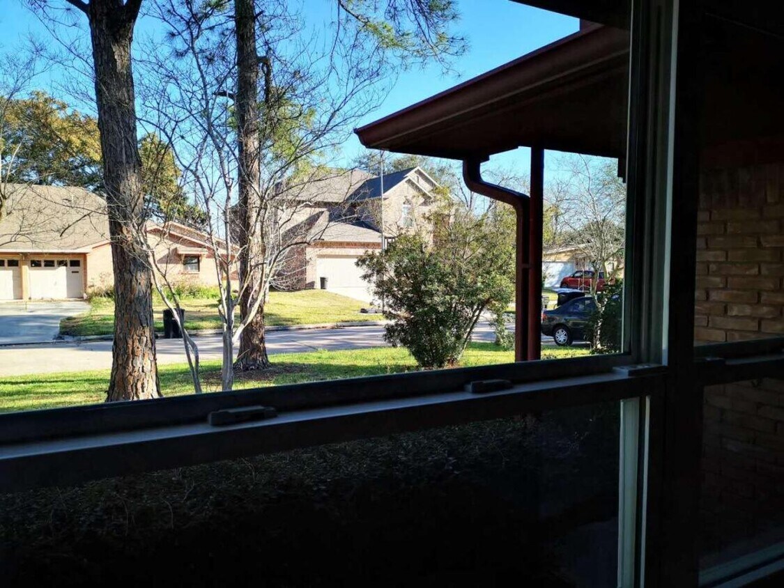 Foto principal - 5527 Darnell St