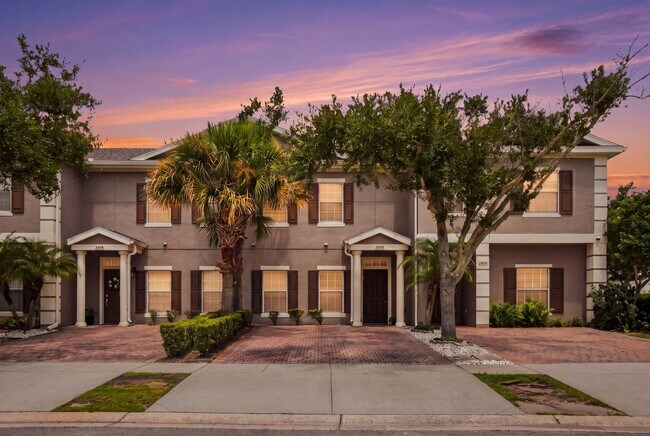 Building Photo - 2402 Caravelle Cir
