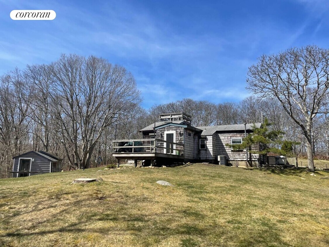Primary Photo - 7 Fort Ln