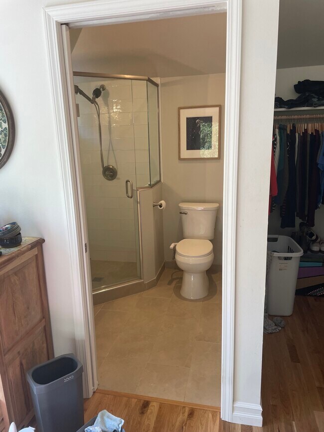 baño principal - 4017 SW Fairvale Dr