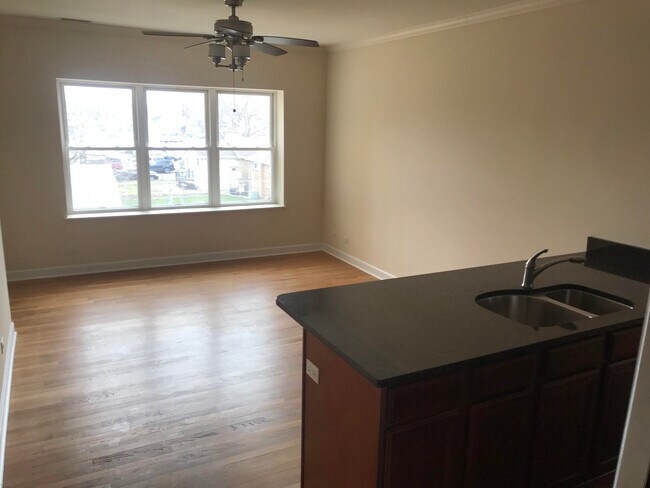 Foto del edificio - 6416 N Paulina St