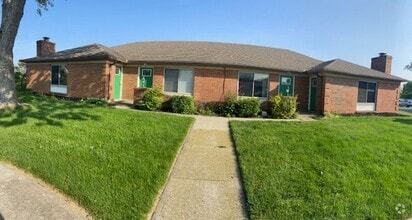 Building Photo - 927-933 Weston Ct