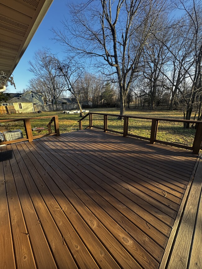 Building Photo - 4018 W Weaver Rd