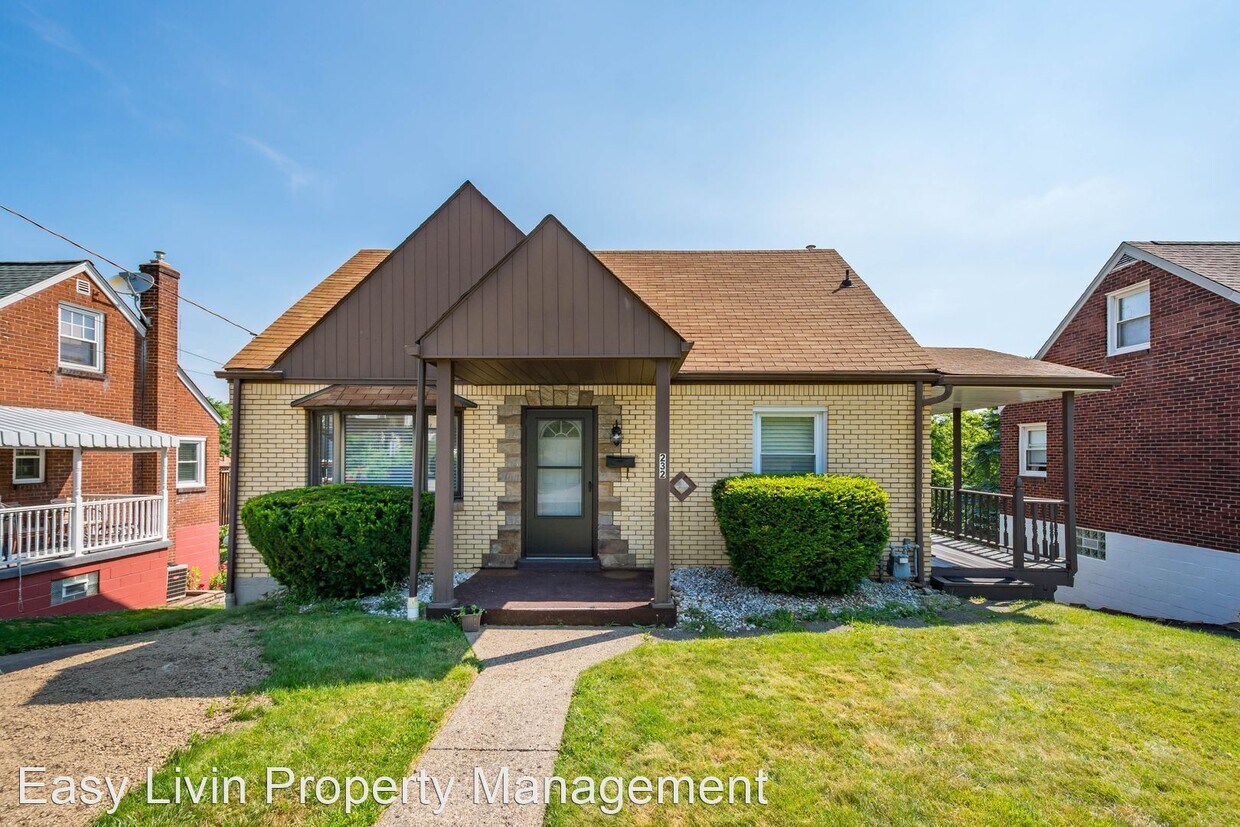 Primary Photo - 3 br, 1.5 bath House - 232 Carmella Drive