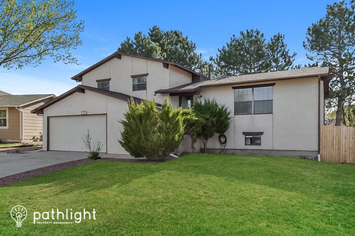 Primary Photo - 4723 N Hackamore Drive, Colorado Springs, ...