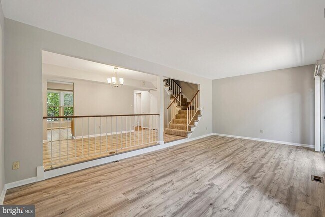 Foto del edificio - 2917 Village Spring Ln