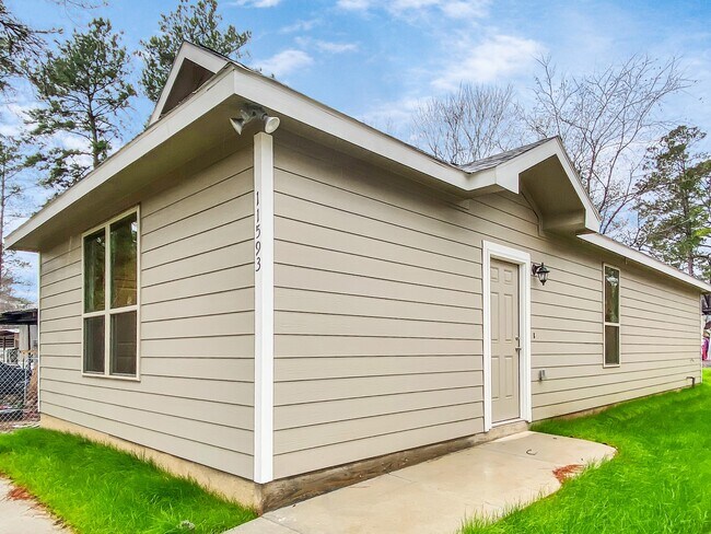 Foto del edificio - 11593 Persimmon St