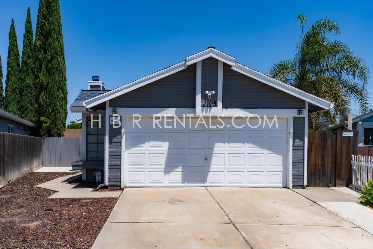 Foto principal - Tracy Single Story 3 Bedroom Home is Now M...