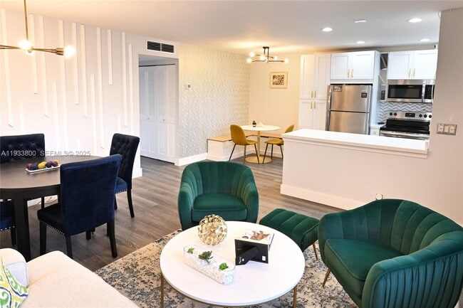 Building Photo - 2860 NE 14th Street Causeway