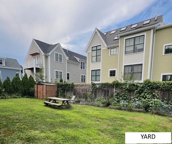 Photo - 257 Highland Ave (Somerville, MA) Apartment