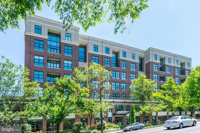 Building Photo - 4750 41st St NW