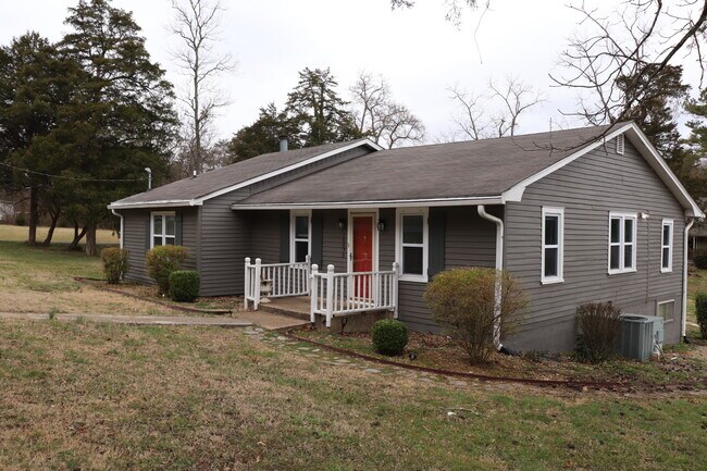 Foto del edificio - 10075 Westland Dr