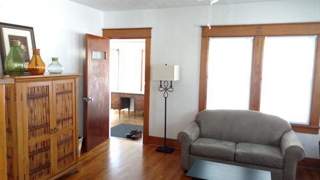 Sala de estar - 2065 Old Hershey Rd