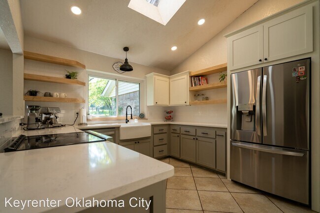 Foto del edificio - 4 br, 2.5 bath House - 4205 Steven Dr