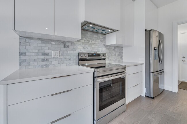 Photo du bâtiment - 1719 Applerock Av