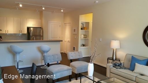 Building Photo - 1110 SW 160th Ave
