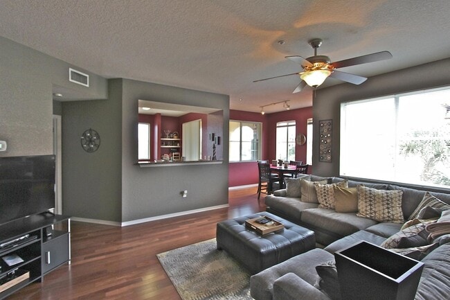 Photo - 11033 Legacy Blvd Apartment