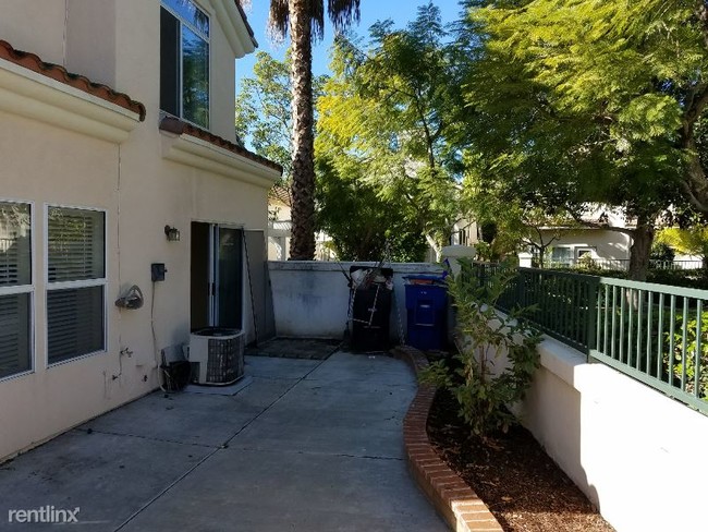 Building Photo - 1176 Pacific Grove Loop