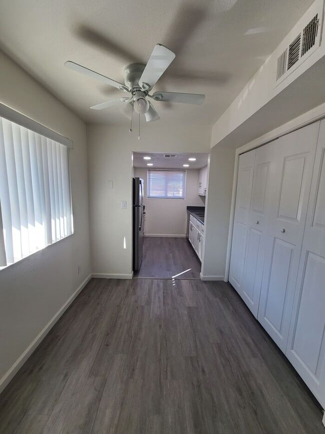 Foto del edificio - 11350 W Tennessee Ave