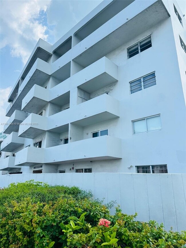 Building Photo - 4101 Indian Creek Dr