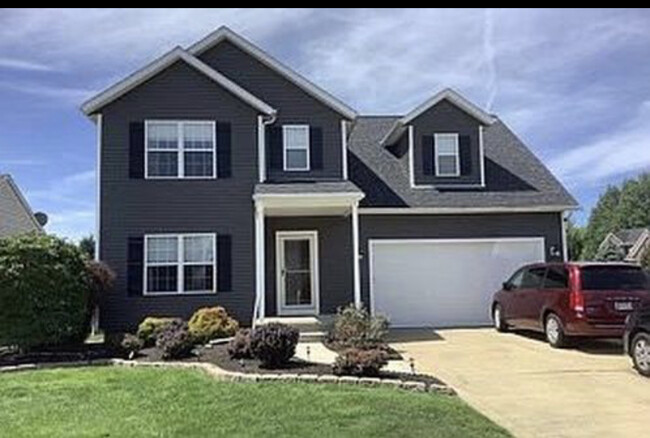 Building Photo - 5402 Fountain Cir