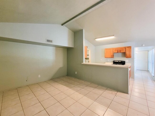 Building Photo - 17423 Ranch Country Rd