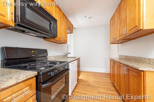 Foto del edificio - 286 Chestnut Hill Ave