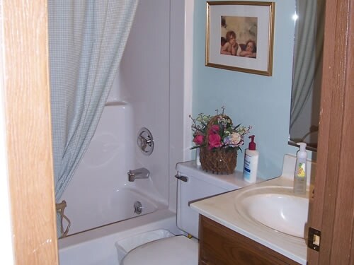 Baño - Lillian Street Apartments