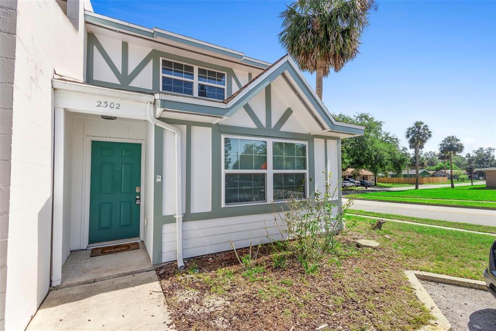 Foto principal - 2302 S Park Ave