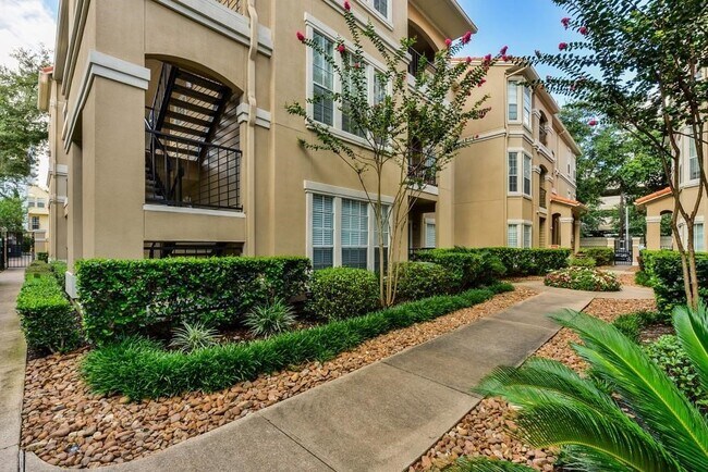 Foto del edificio - 3231 Allen Pkwy