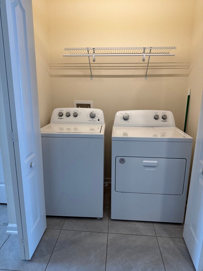 For convenience only - 551 Big Tree Way