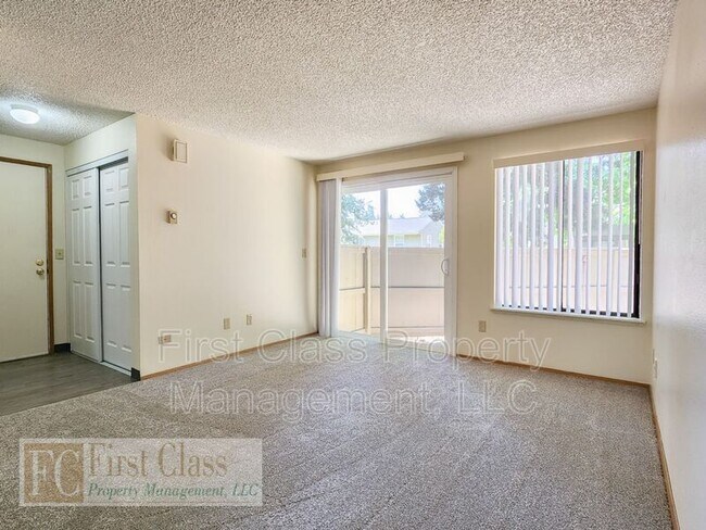 Building Photo - 4852 SW Murray Blvd