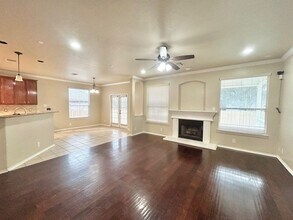 Building Photo - 545 Triple Crown Dr