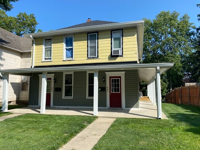 Photo - 644 Perrin Ave Apartments