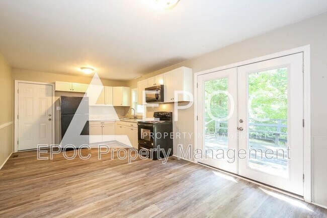 Building Photo - 3097 Rainbow Ave