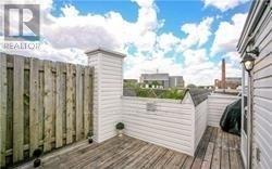 Building Photo - 1 Sudbury St