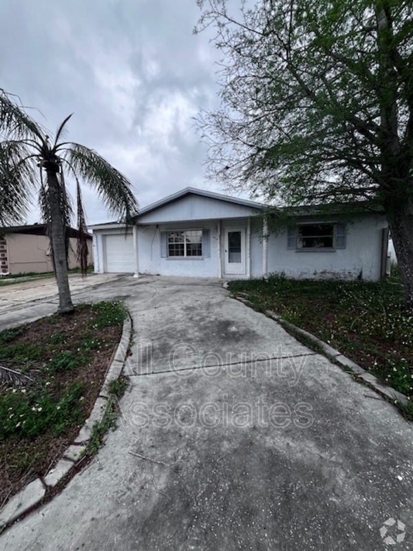 Building Photo - 9739 Marlinton Ln