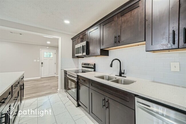 Foto del edificio - 4093 Masonwood Court