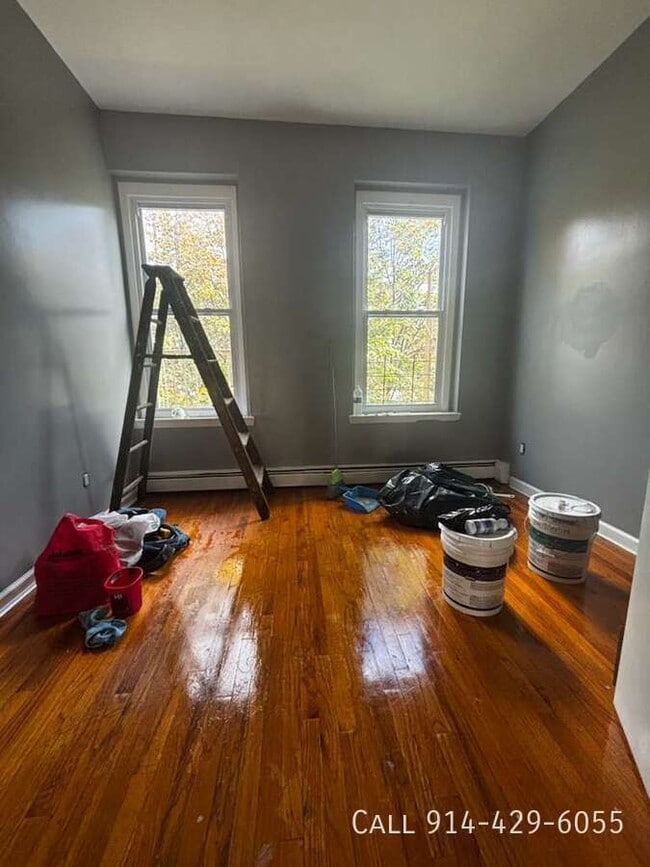 Foto del edificio - 91 Elliott Ave