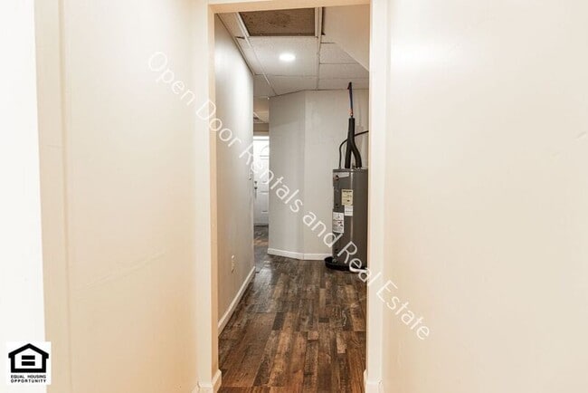 Building Photo - 17425 IN-37