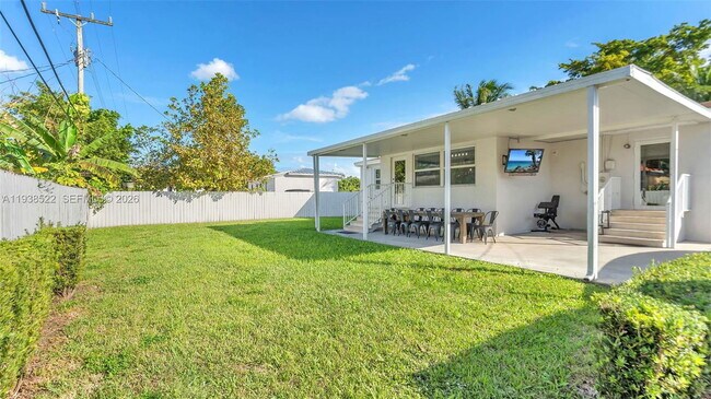 Building Photo - Southwest 27th Street, Miami, FL 33155 - 3 BR 1 BA single-family home