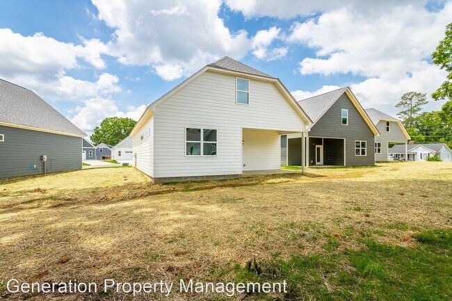 Building Photo - 4 br, 2.5 bath House - 5331 Audrey's Place